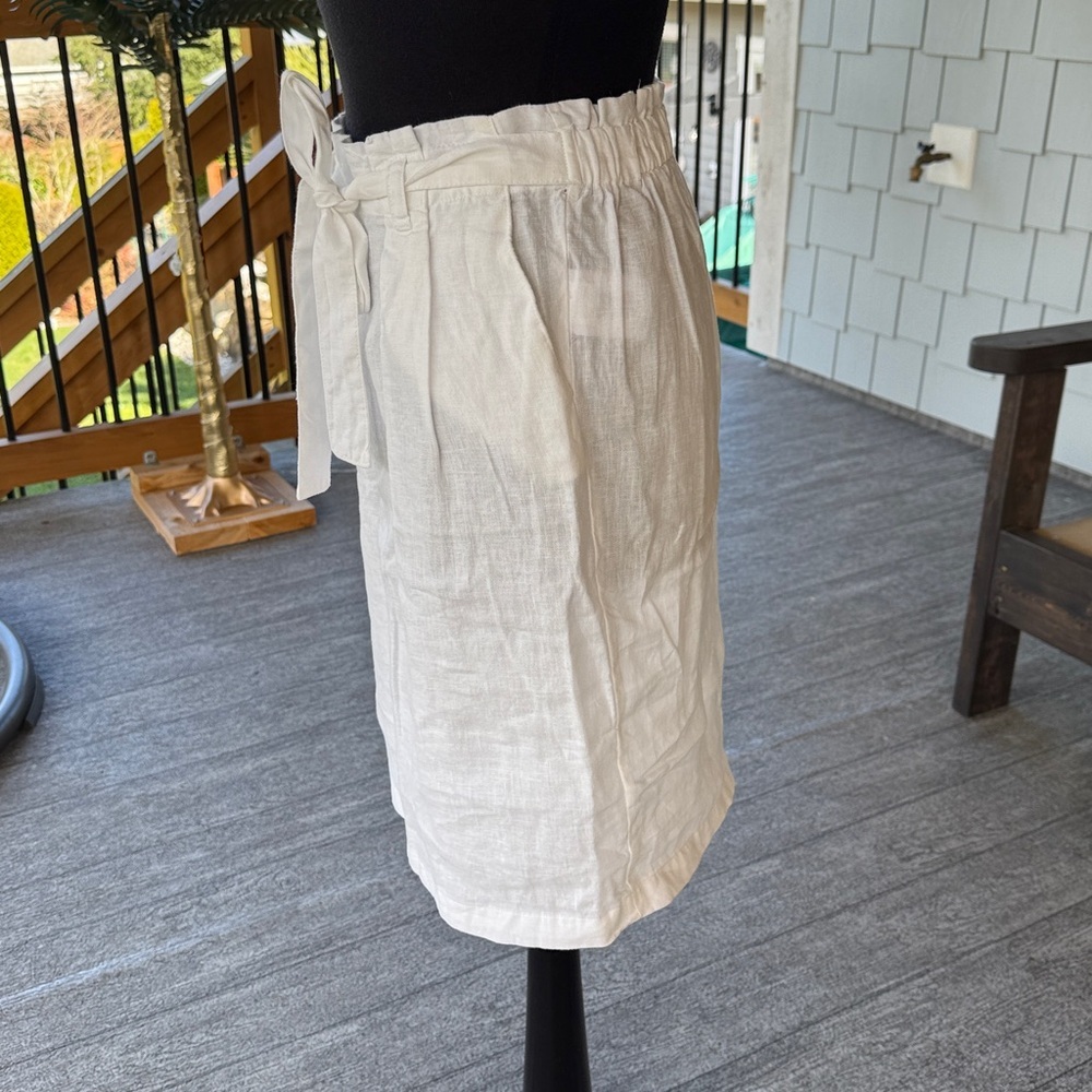 Ellen Tracy | Pleated Linen Skirt - Picture 3 of 8